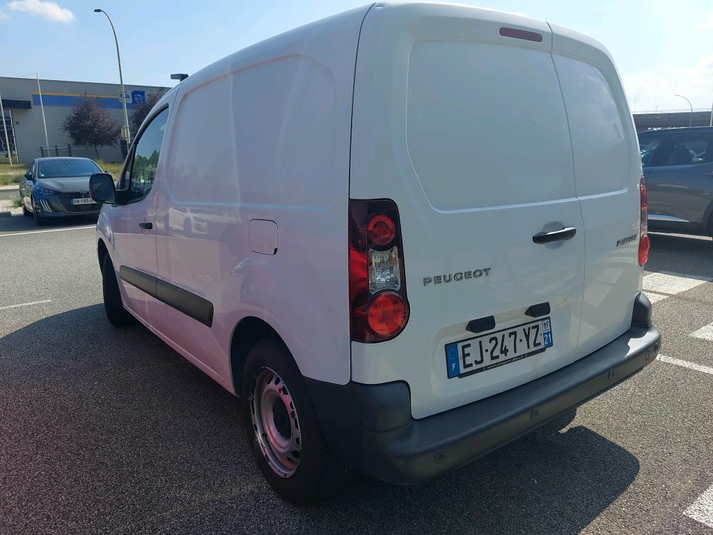 Peugeot PARTNER FOURGON STANDARD 1.6 BLUEHDI 100 BVM5 PREMIUM 2017