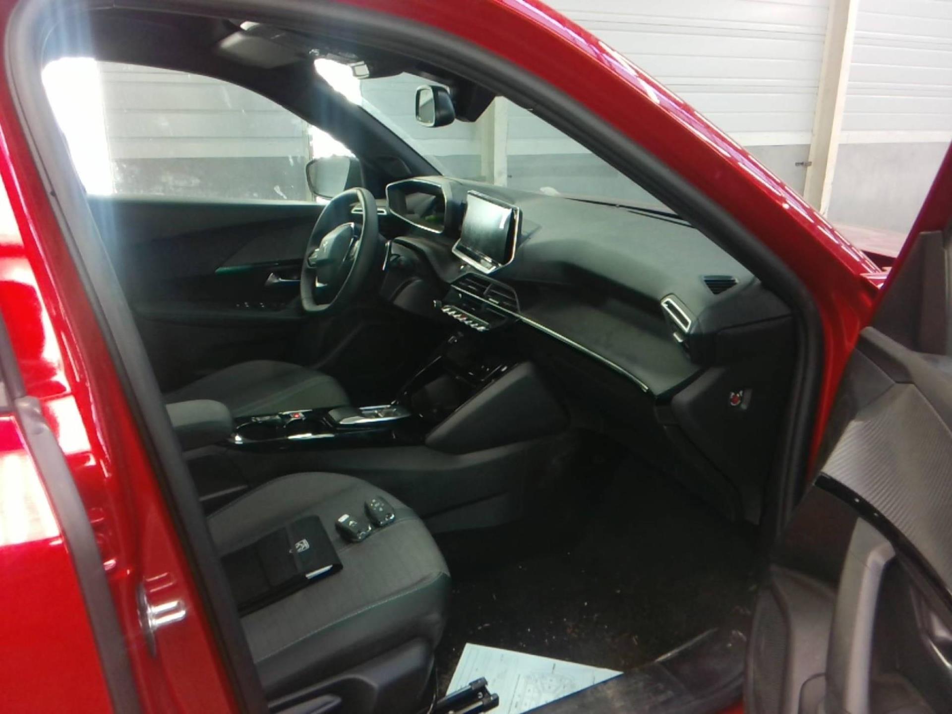 Peugeot 2008 BlueHDi 130 S&S EAT8 Allure Pack 2023