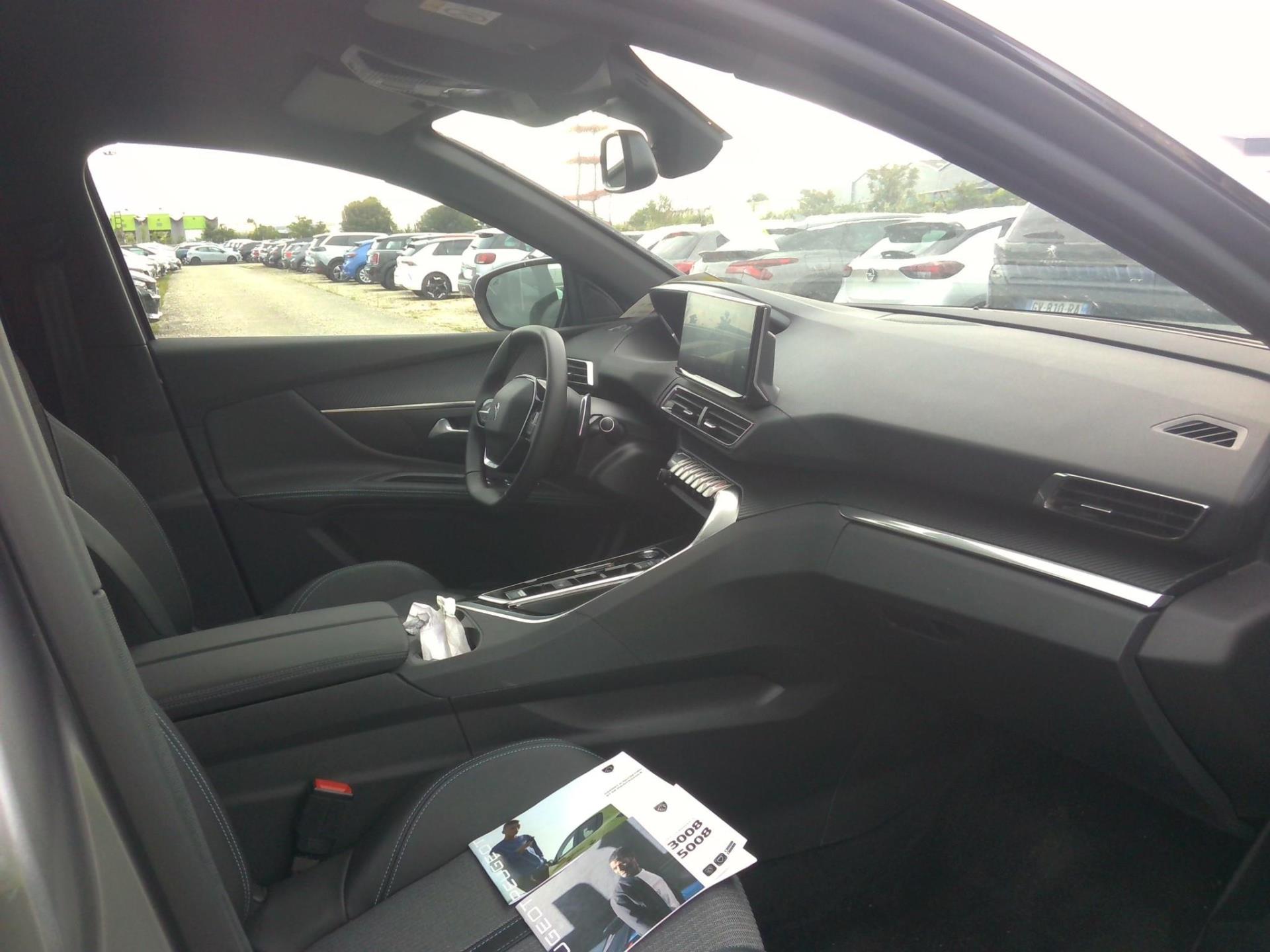 Peugeot 5008 BlueHDi 130ch S&S EAT8 Allure Pack 2024