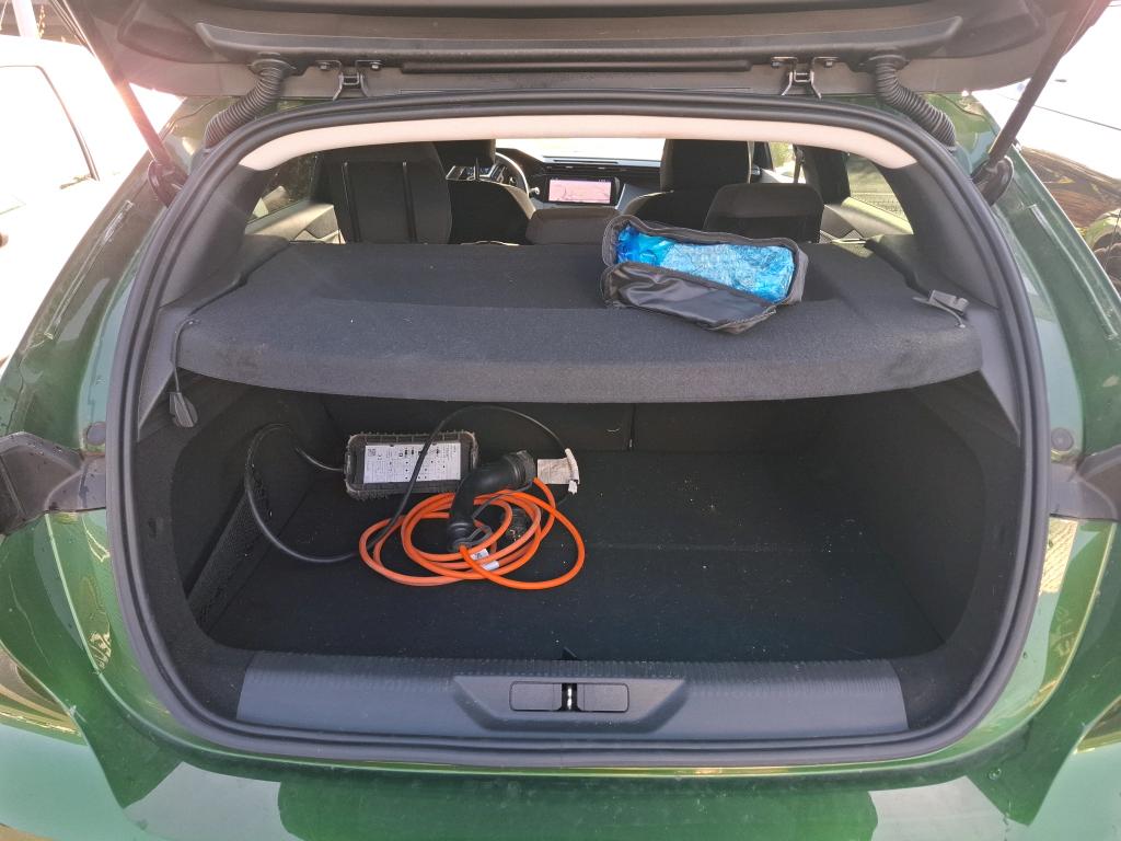 Peugeot 308 PHEV 180 e-EAT8 Active Pack 2023
