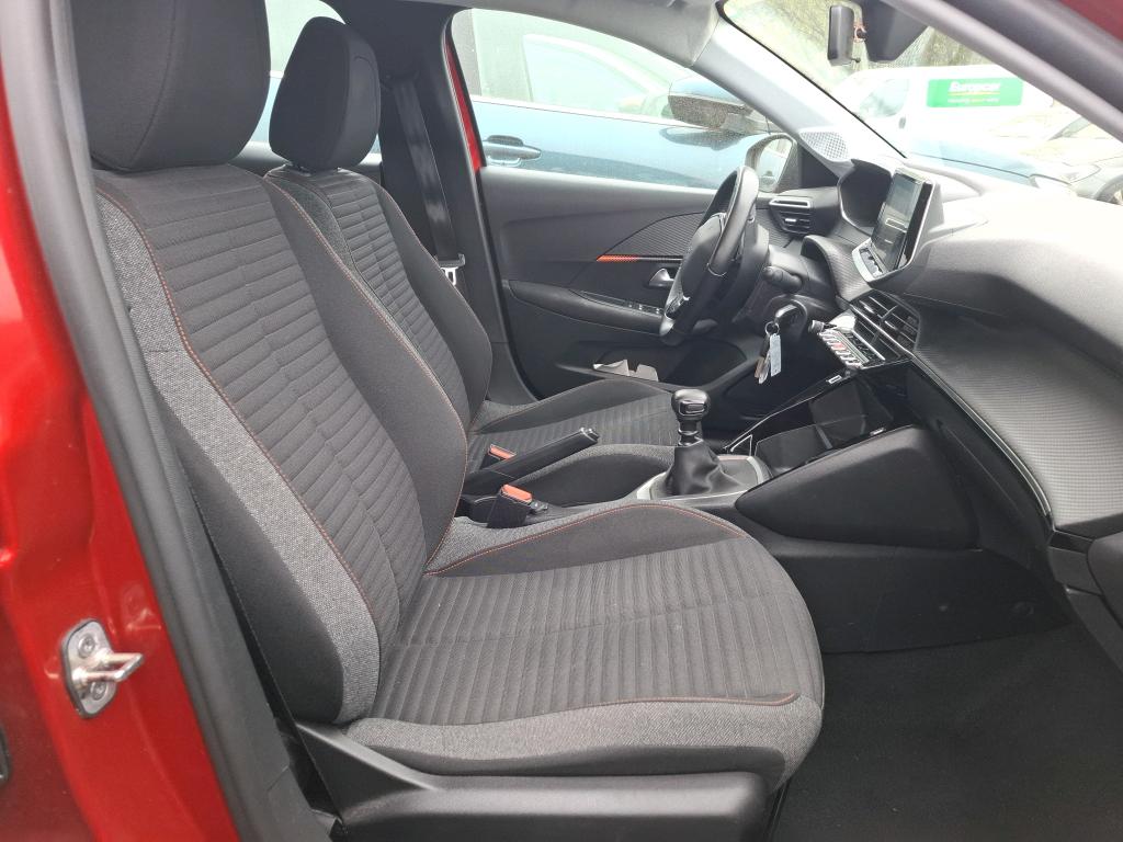 Peugeot 208 PureTech 100 S&S BVM6 Active Business 2021