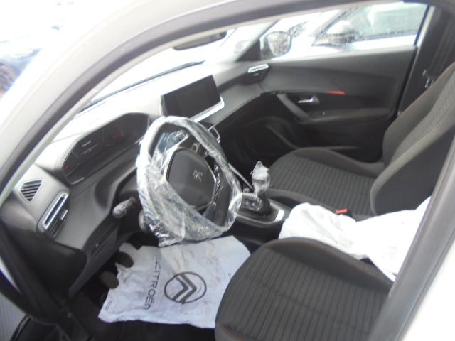 Foto Peugeot 2008 12