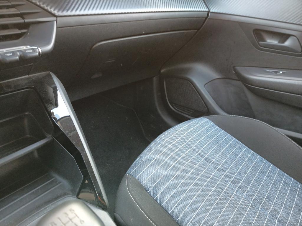 Peugeot 208 BLUEHDI 100 S&S BVM6 PREMIUM 2021