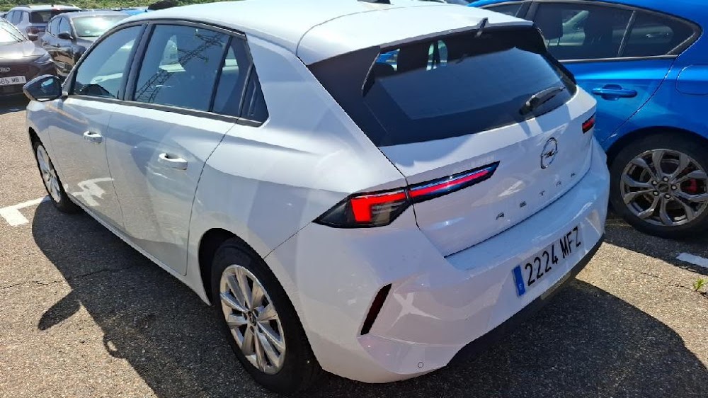 Foto Opel Astra 6