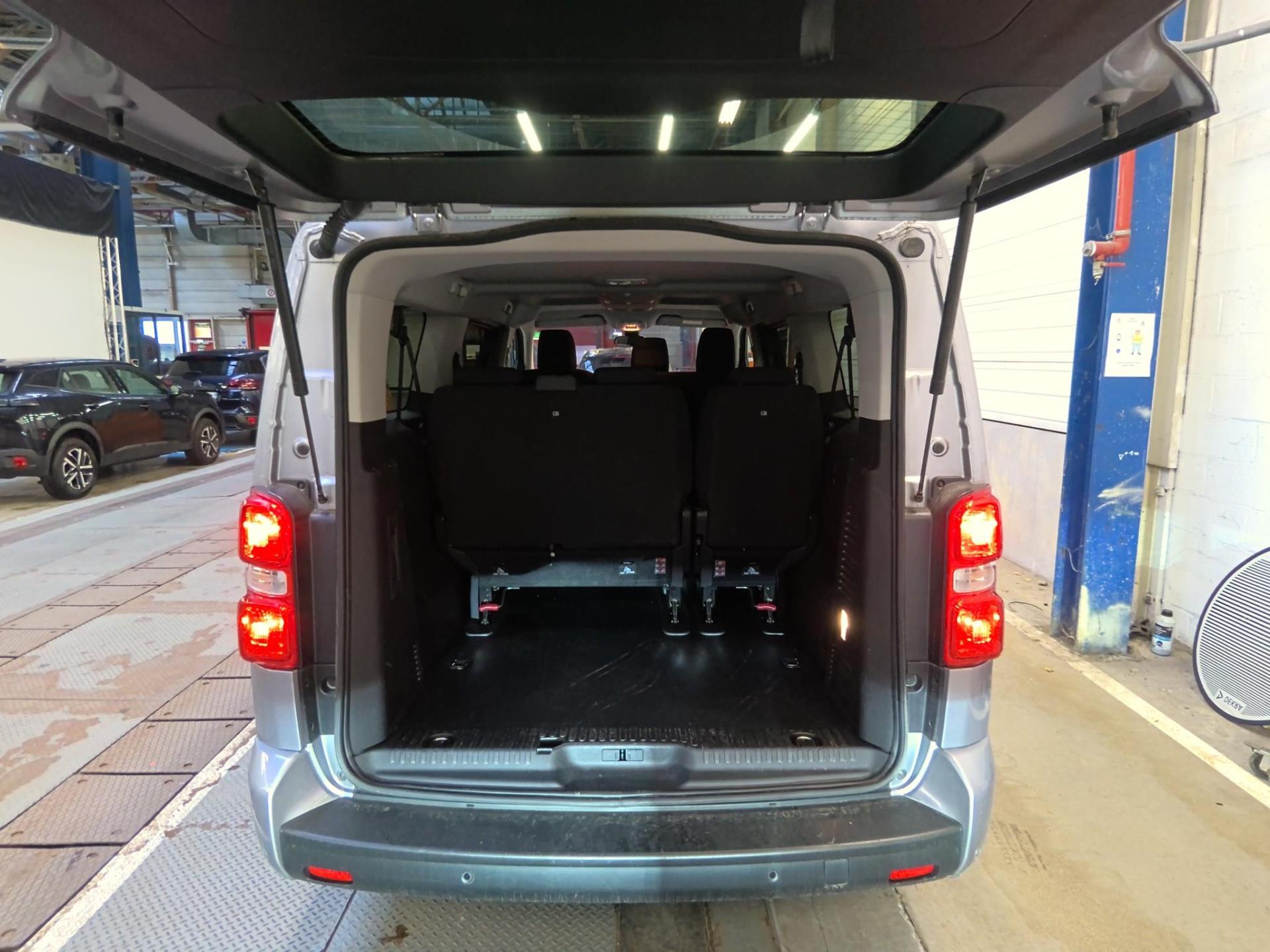 Citroen SpaceTourer XL BlueHDi 180 S&S EAT8 Business 2024