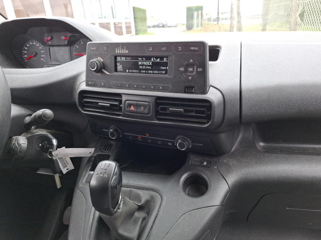 Peugeot PARTNER FOURGON STANDARD 650 KG BLUEHDI 75 BVM5 PREMIUM 2019