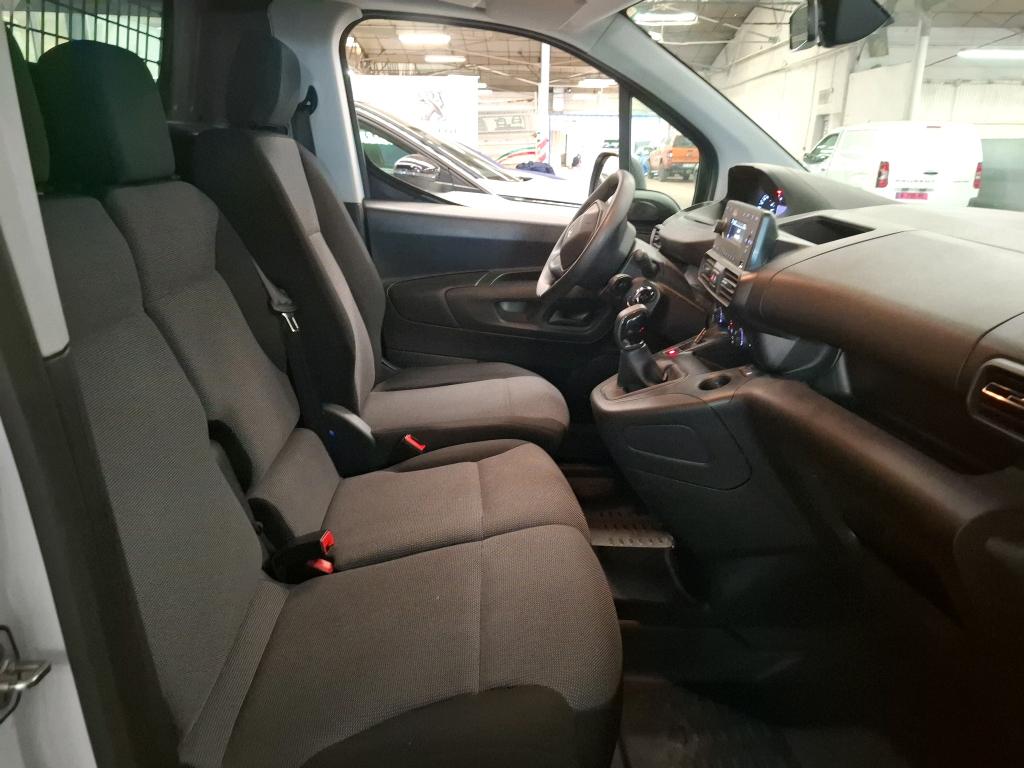 Peugeot PARTNER FOURGON STANDARD 650 KG BLUEHDI 75 BVM5 PREMIUM 2020