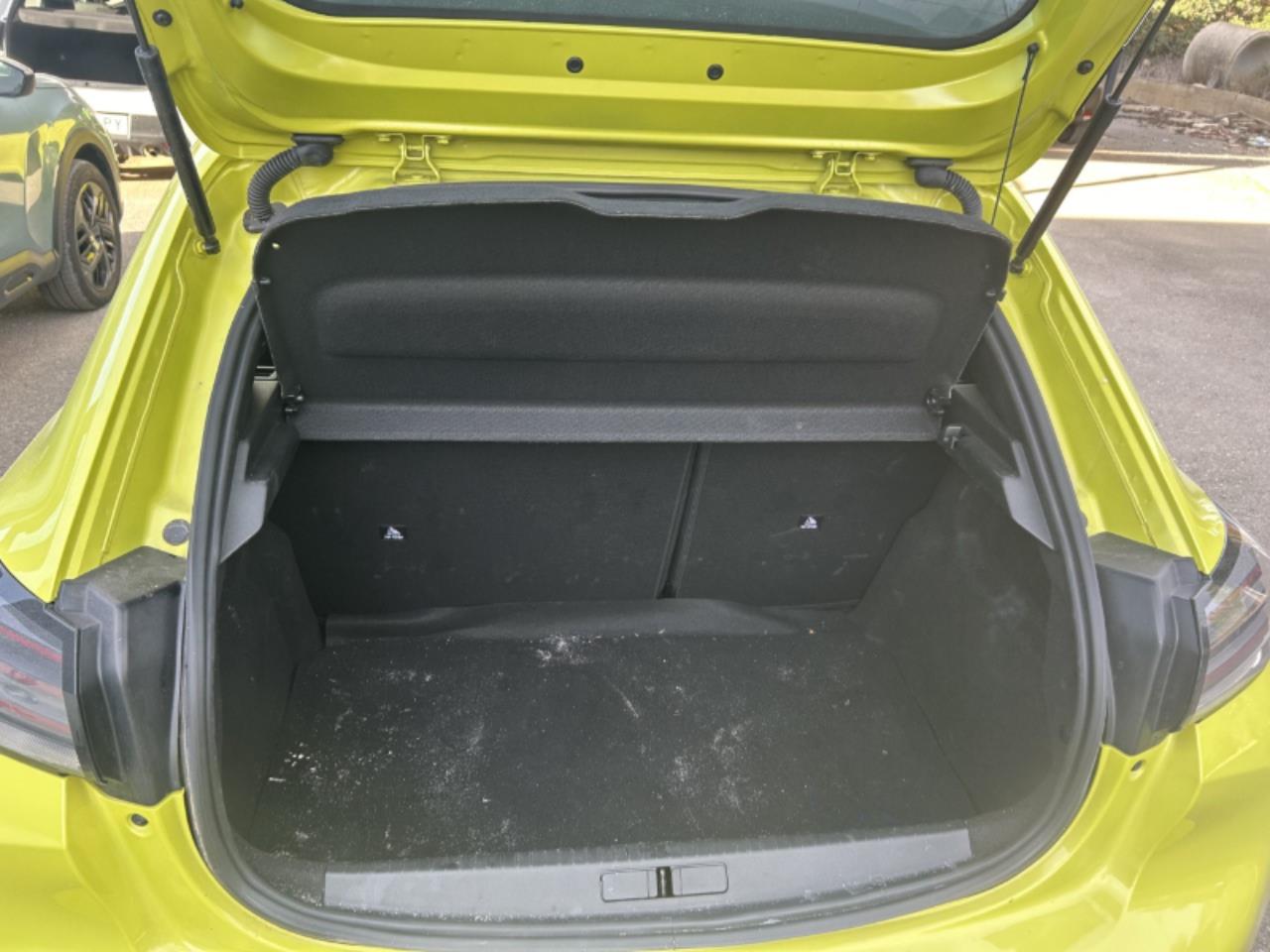 Foto Peugeot 208 9