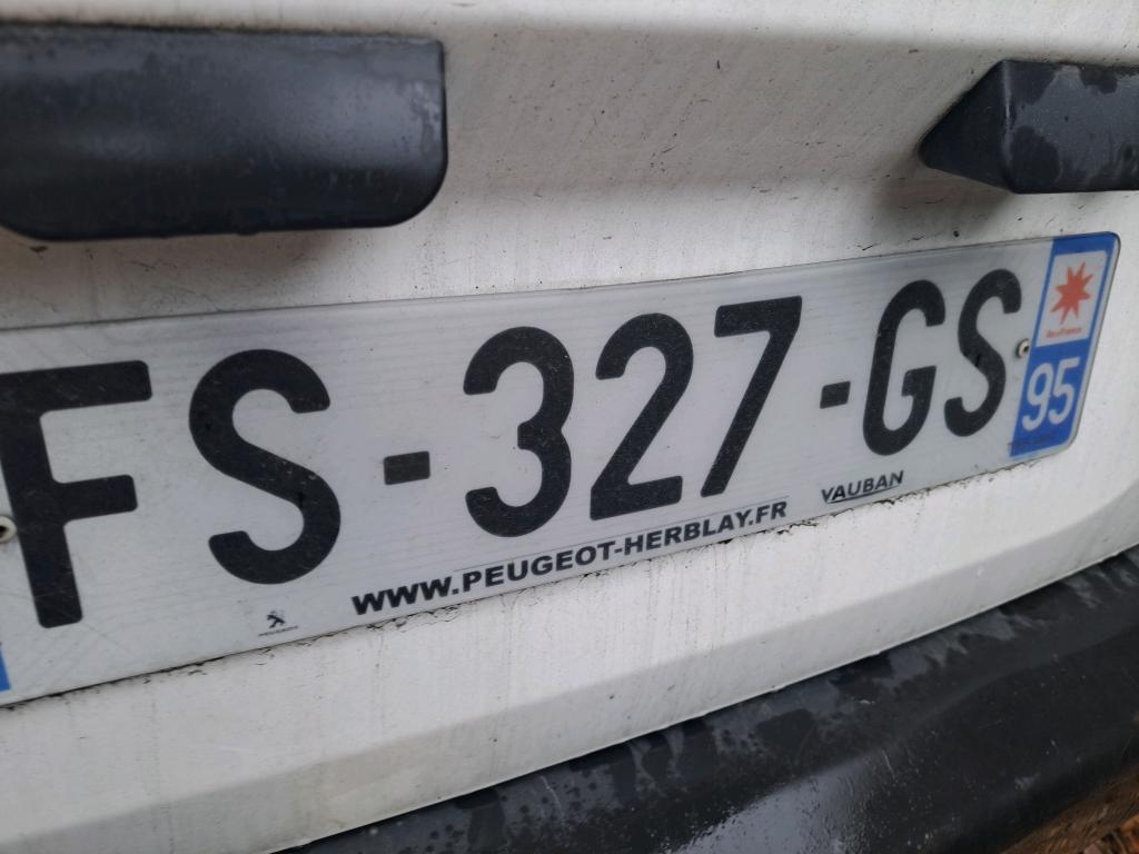 Peugeot PARTNER FOURGON STANDARD 650 KG BLUEHDI 100 S&S BVM5 PREMIUM 2020