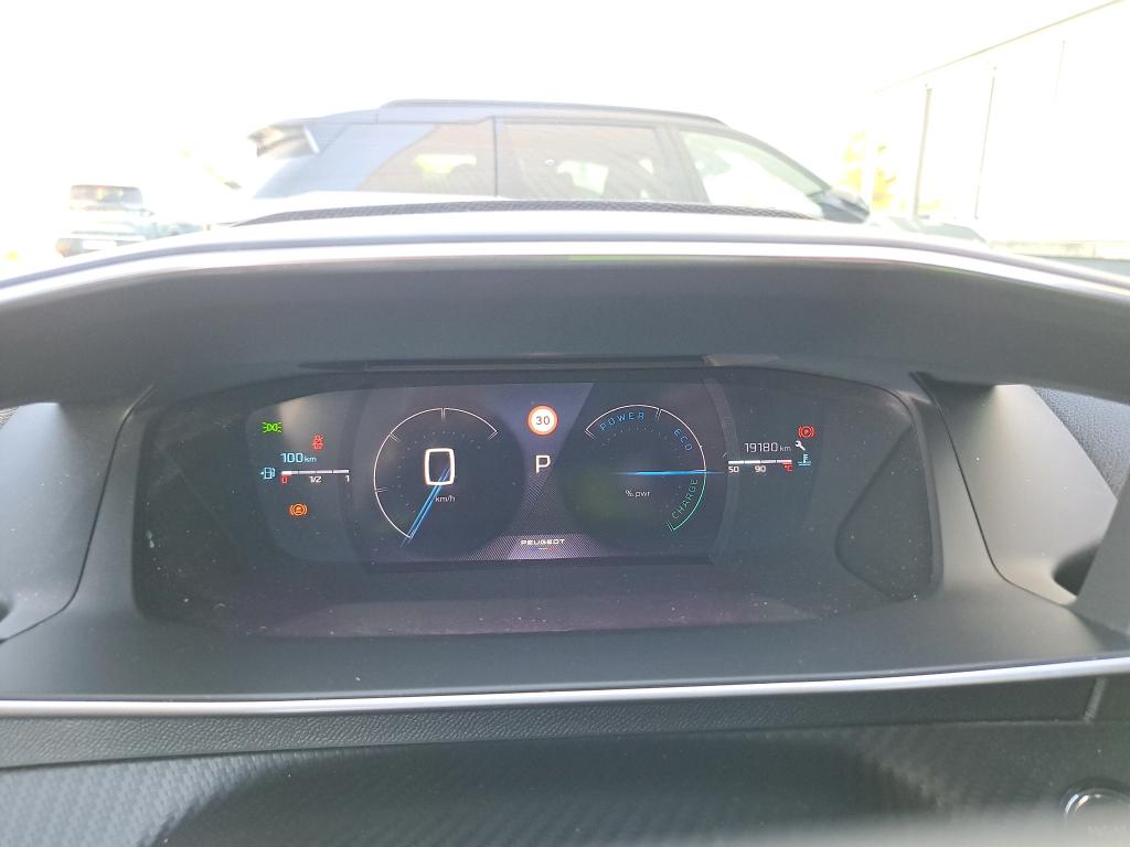 Peugeot 2008 Hybrid 145 ch e-DCS6 GT 2025