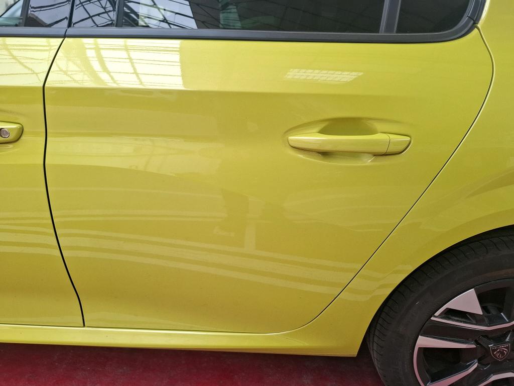 Peugeot 208 Hybrid 110 ch e-DCS6 Allure 2025