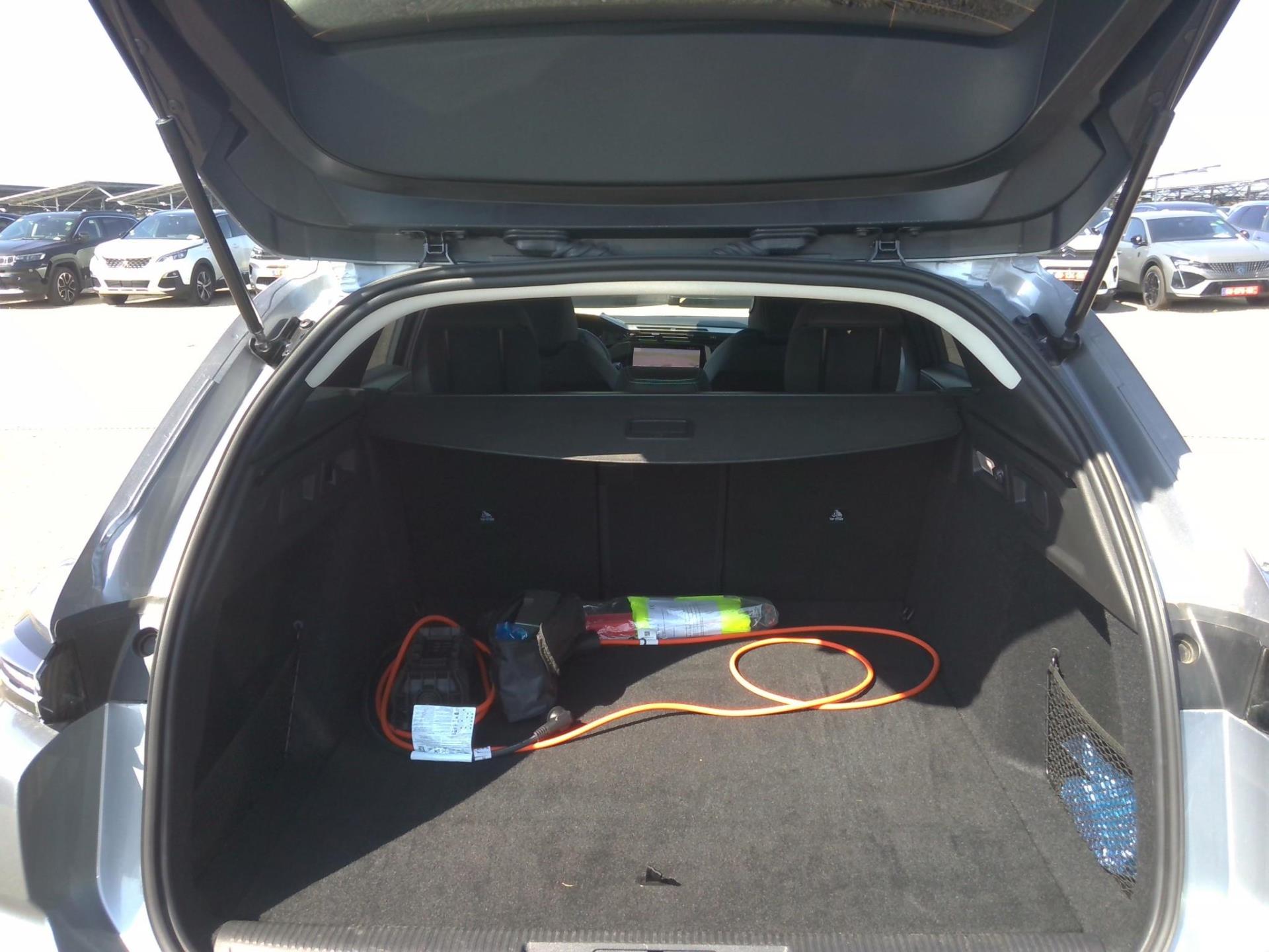 Peugeot 308 SW PHEV 180 e-EAT8 Allure 2024