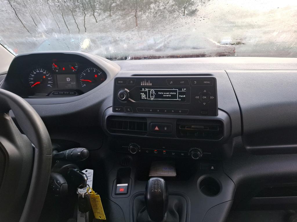 Peugeot PARTNER FOURGON STANDARD 650 KG BLUEHDI 100 S&S BVM5 PREMIUM 2020