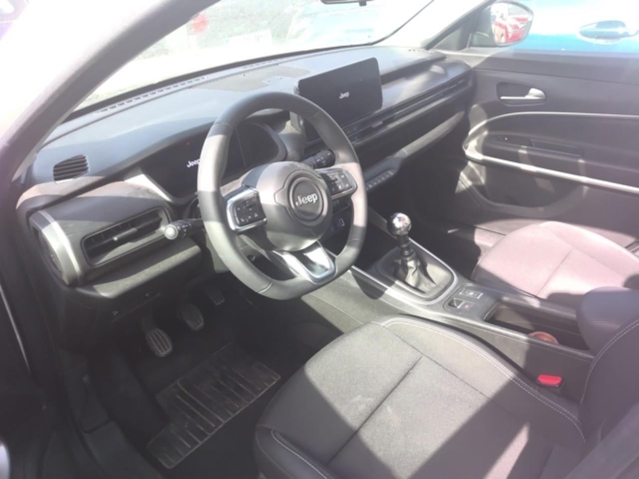 Foto Jeep AVENGER 6