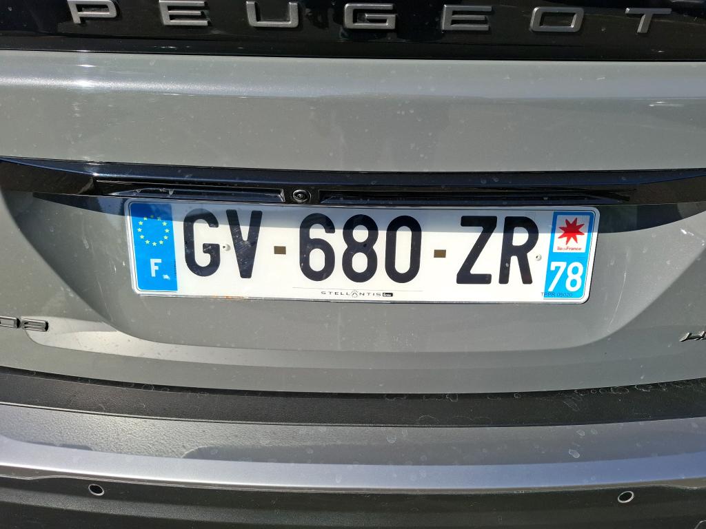 Peugeot 2008 Hybrid 136 e-DCS6 Allure 2024