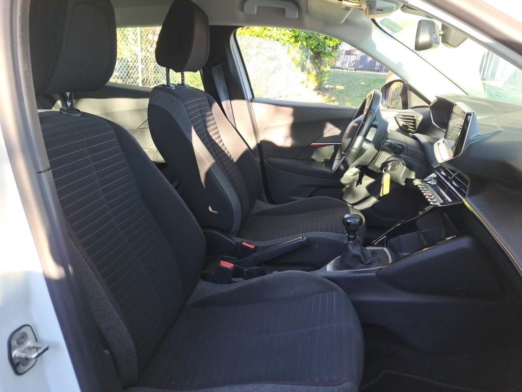 Peugeot 2008 BlueHDi 110 S&S BVM6 Active Business 2021