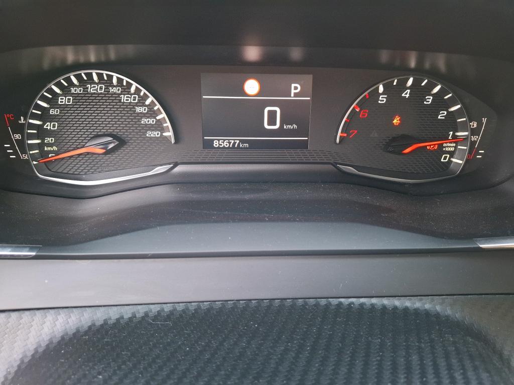 Peugeot 208 PureTech 100 S&S EAT8 Active Business 2020