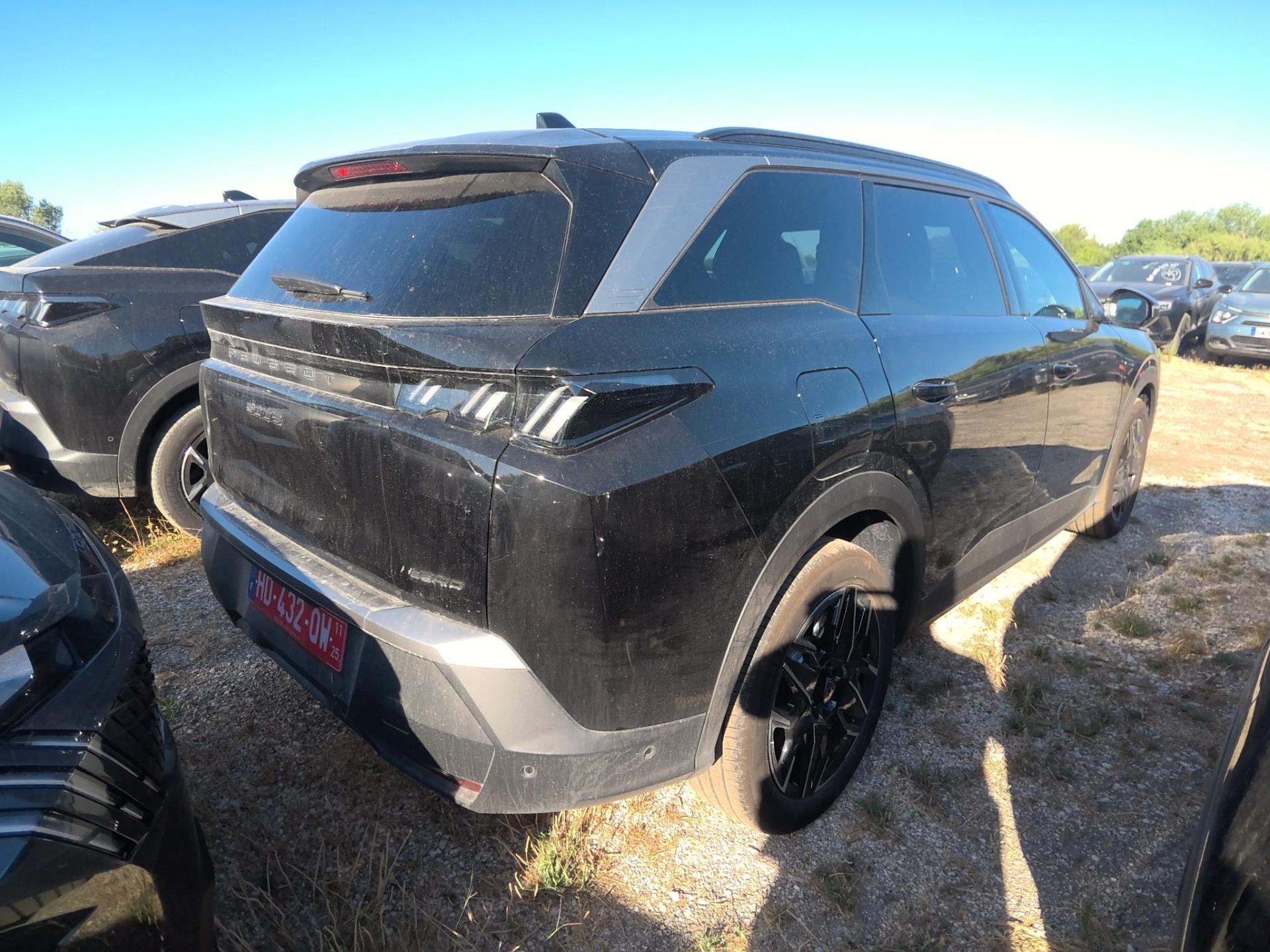 Peugeot 5008 Hybrid 145 e-DCS6 Allure 2025