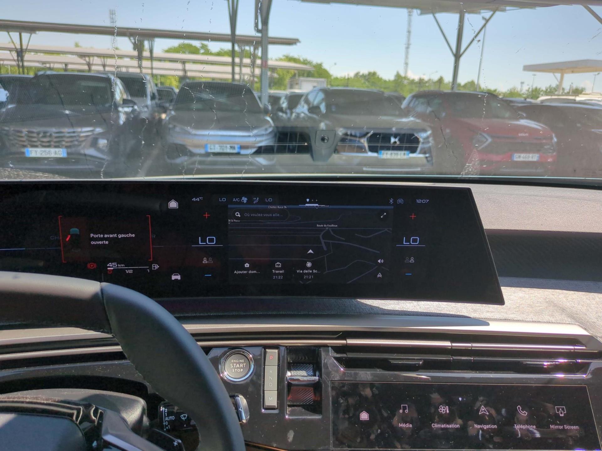 Peugeot 3008 Hybrid 145 e-DCS6 Allure 2025