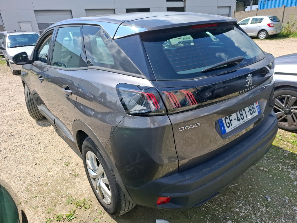 Peugeot 3008 BlueHDi 130ch S&S EAT8 Active Pack 2022