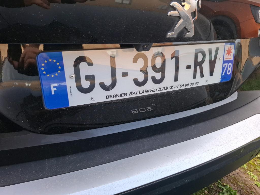 Peugeot 2008 BlueHDi 130 S&S EAT8 Allure 2022