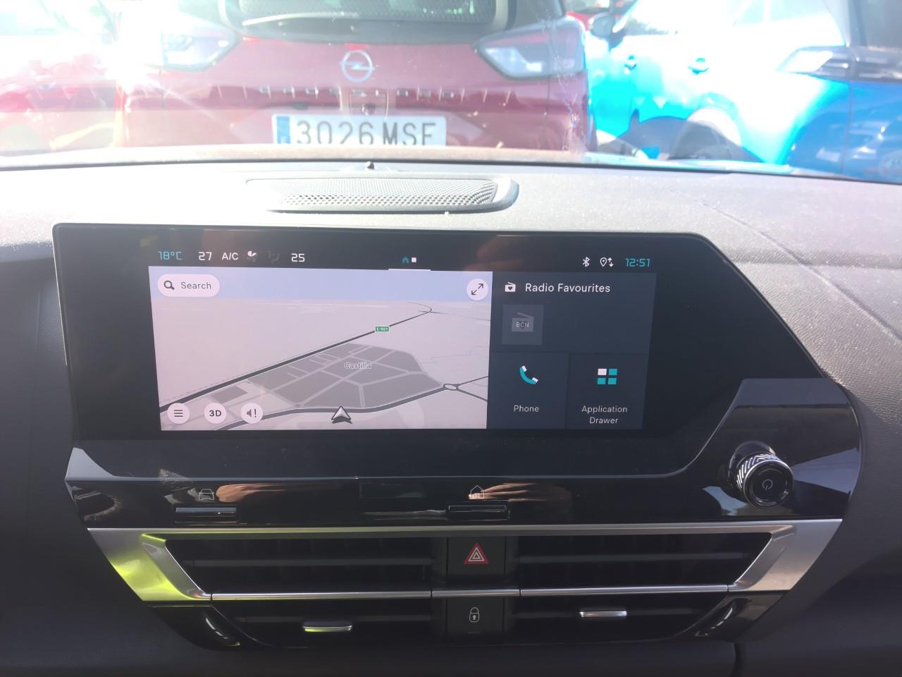 Foto Citroën C4 X 8