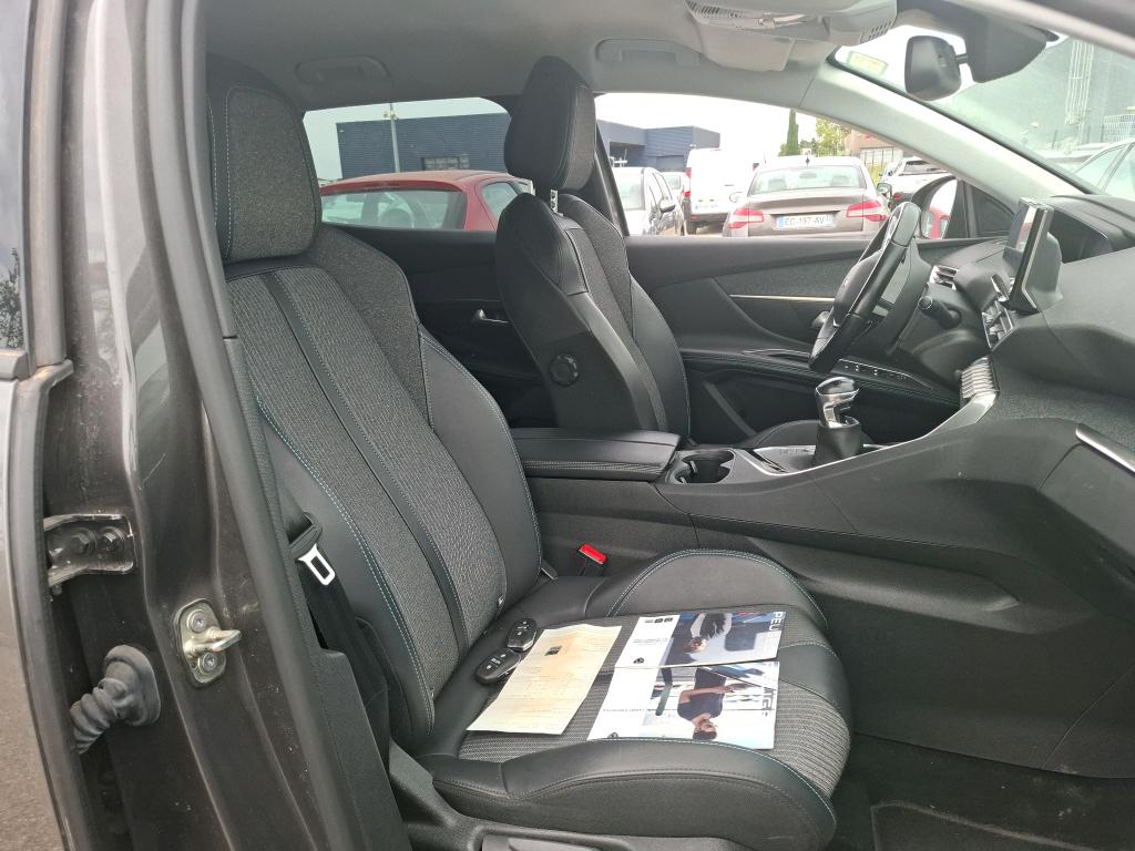 Peugeot 3008 Puretech 130ch S&S BVM6 Allure Pack 2022