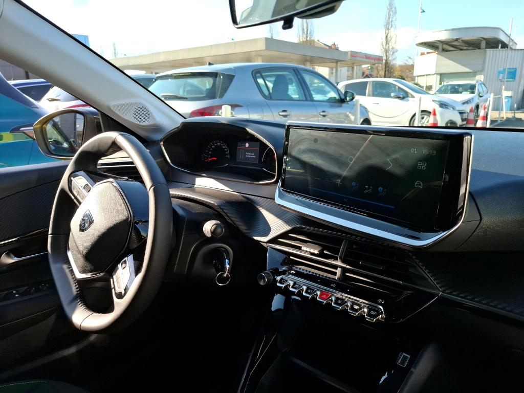 Peugeot 208 PureTech 100 S&S BVM6 Active 2024