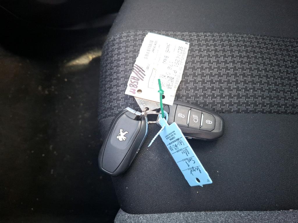 Peugeot 5008 PureTech 130ch S&S EAT8 Active Pack 2023