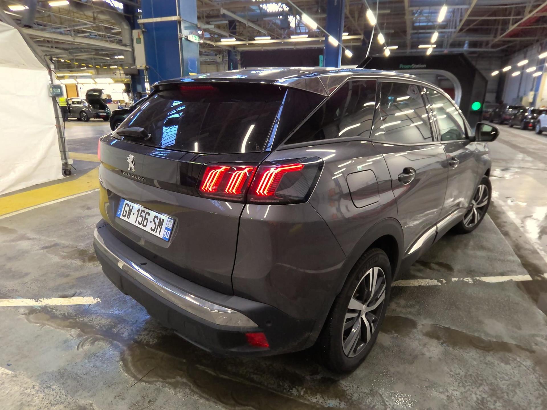 Peugeot NV 3008 SUV