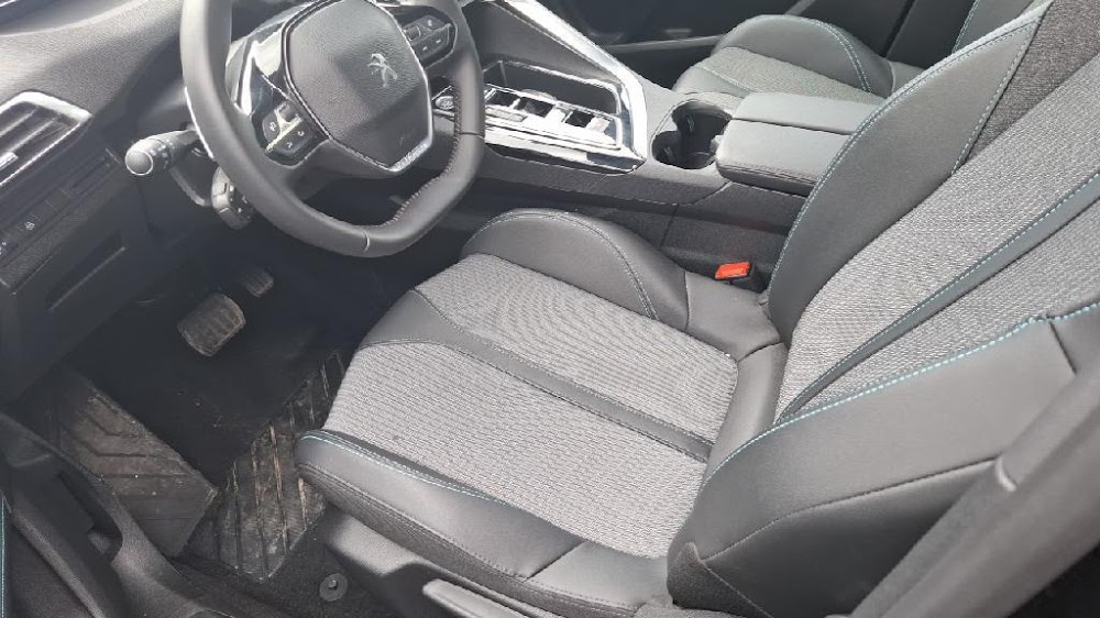 Foto Peugeot 5008 12