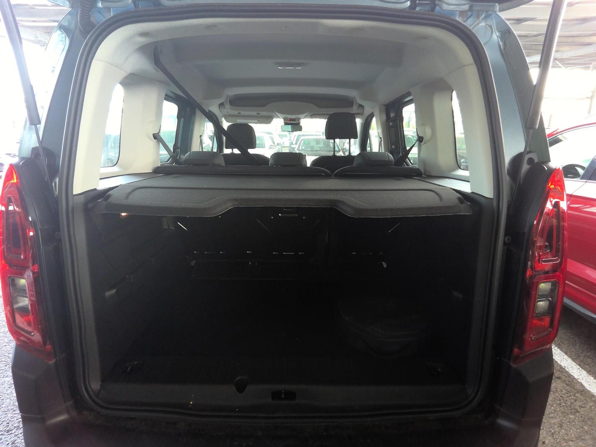 Citroen e-Berlingo Taille M 136 ch 54 kWh Plus 2024