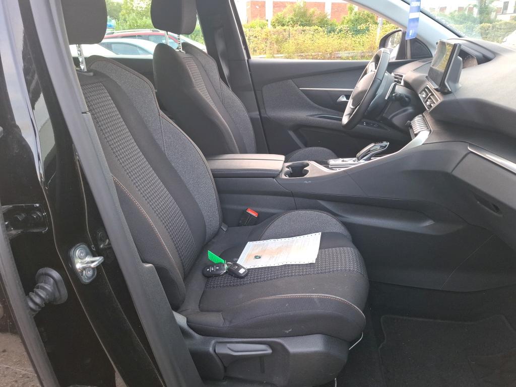 Peugeot 5008 BlueHDi 130ch S&S EAT8 Active Pack 2022