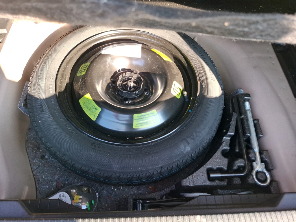 Peugeot 2008 BlueHDi 130 S&S EAT8 Allure 2021