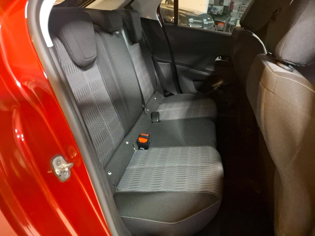 Opel Corsa 1.2 75 ch BVM5 Elegance Business 2023