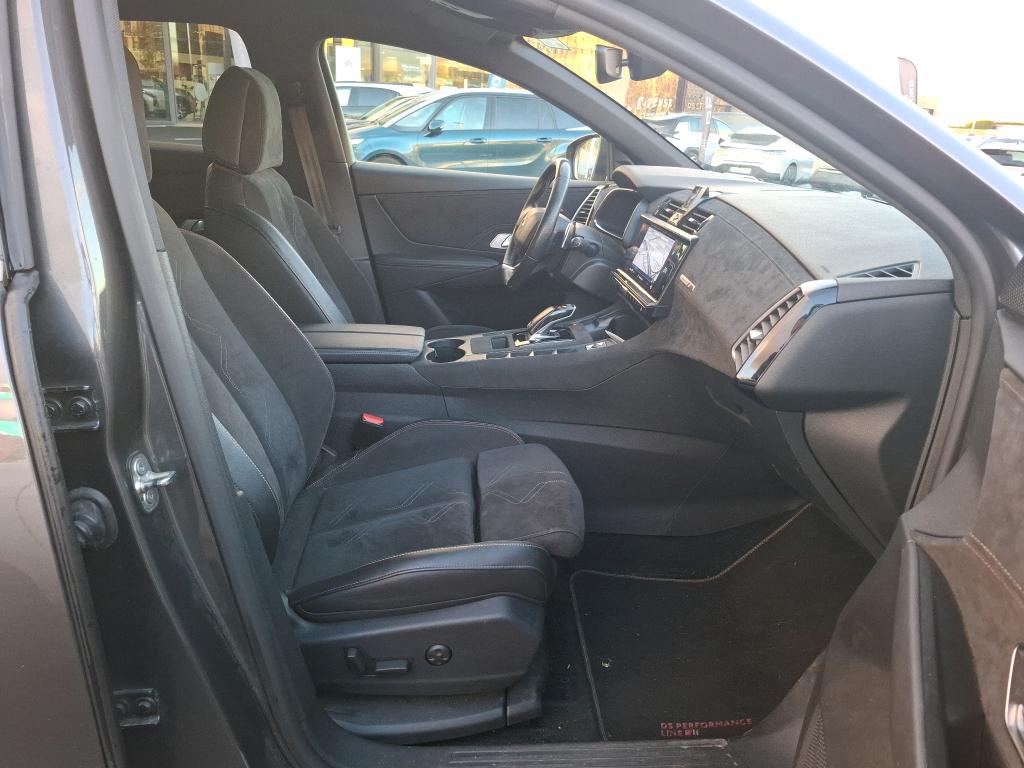 DS DS7 Crossback BlueHDi 130 EAT8 Performance Line+ 2022