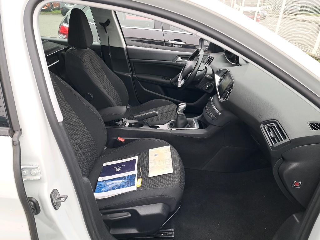 Peugeot 308 AFFAIRE 1.6 BLUEHDI 100 S&S BVM5 PREMIUM PACK 2017