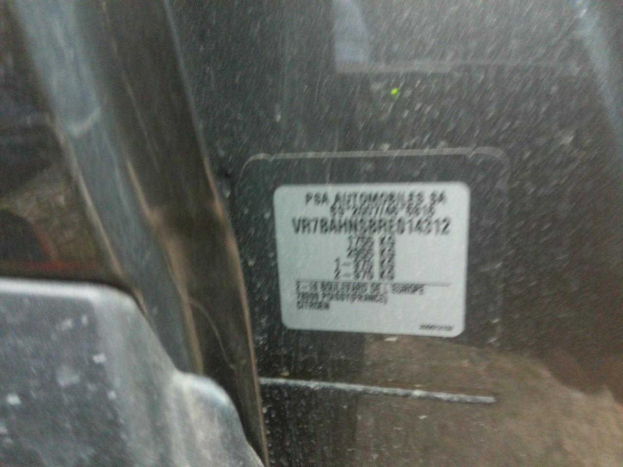 Foto Citroën C4 X 6