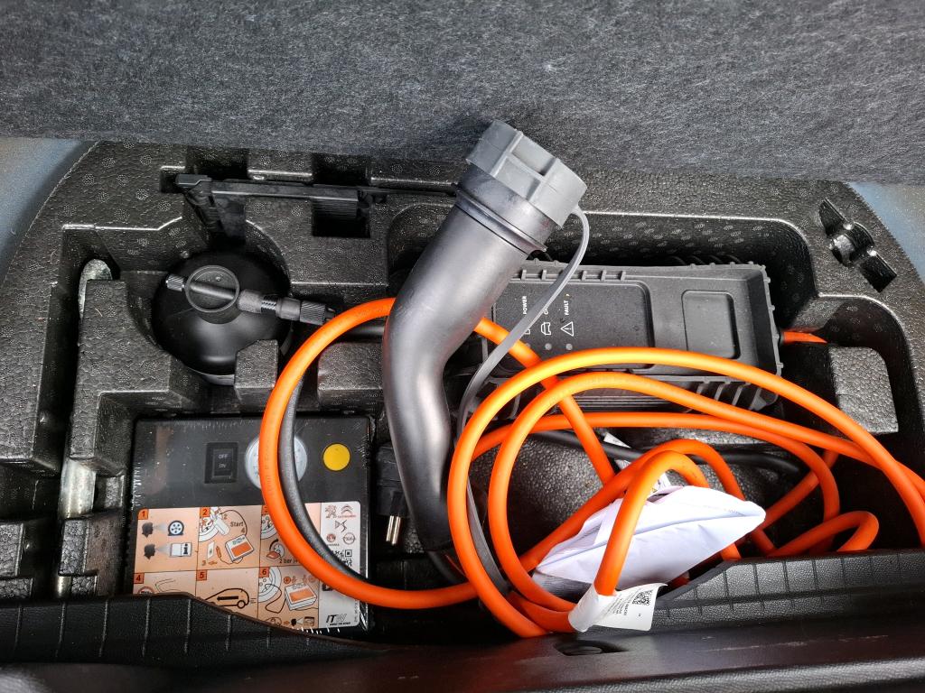 Peugeot 2008 Moteur électrique 136 ch Allure Business 2021