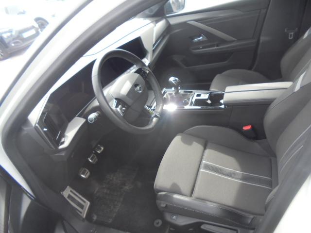Foto Opel Astra 9