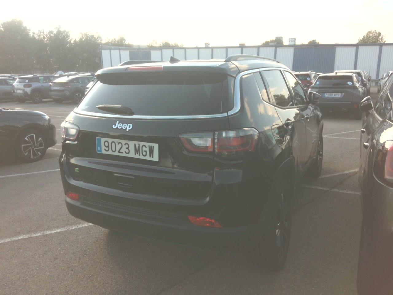 Foto Jeep Compass 4