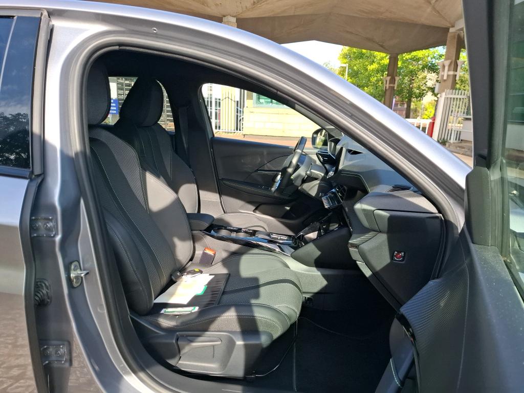 Peugeot 208 Electrique 50 kWh 136ch GT 2022