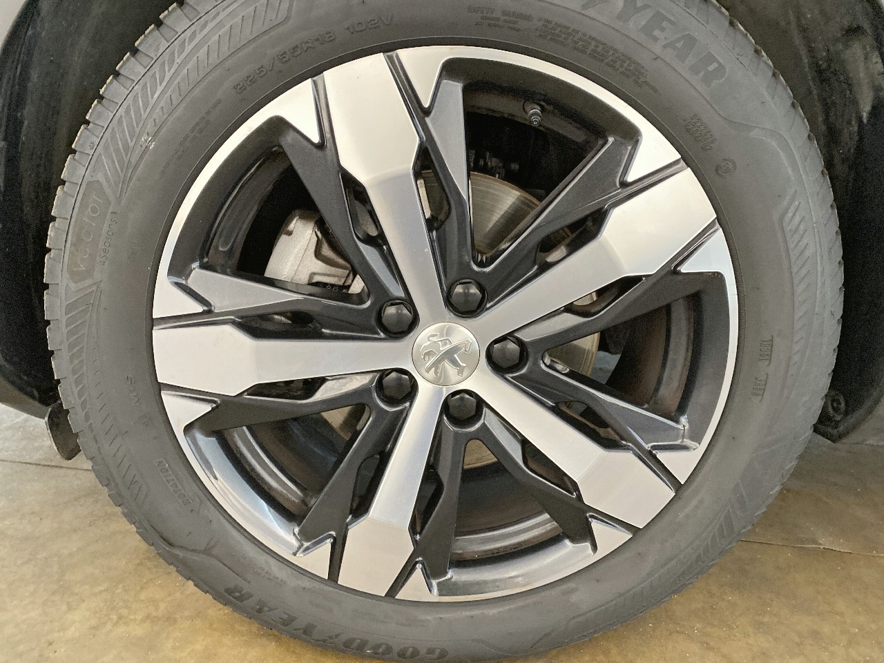 Peugeot 3008 BlueHDi 130ch S&S EAT8 Allure Pack 2023