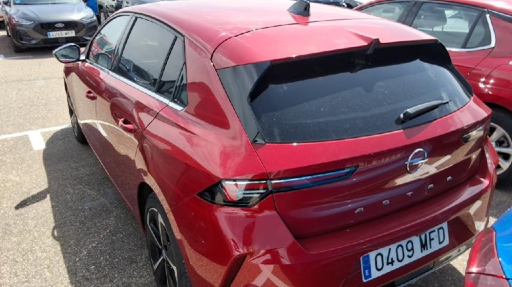 Foto Opel Astra 13
