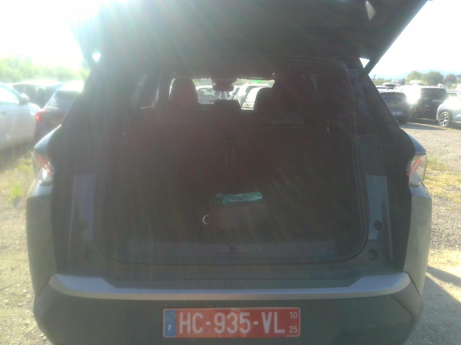 Peugeot 5008 Hybrid 136 e-DCS6 GT 2025