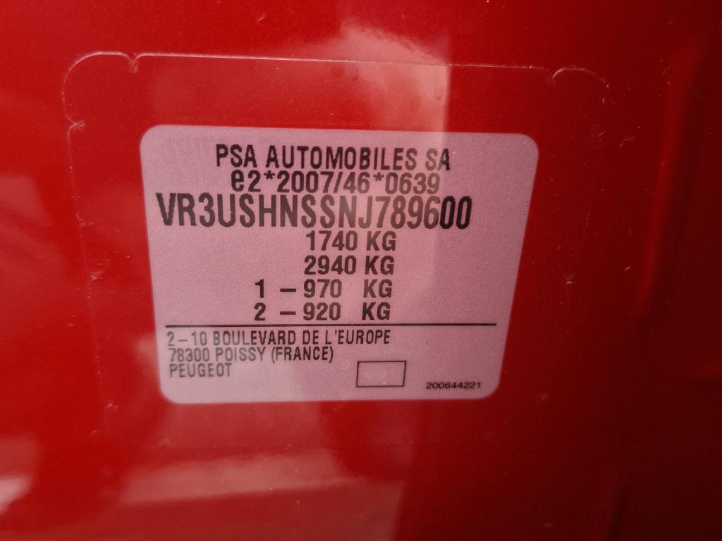 Peugeot 2008 PureTech 130 S&S EAT8 GT 2022