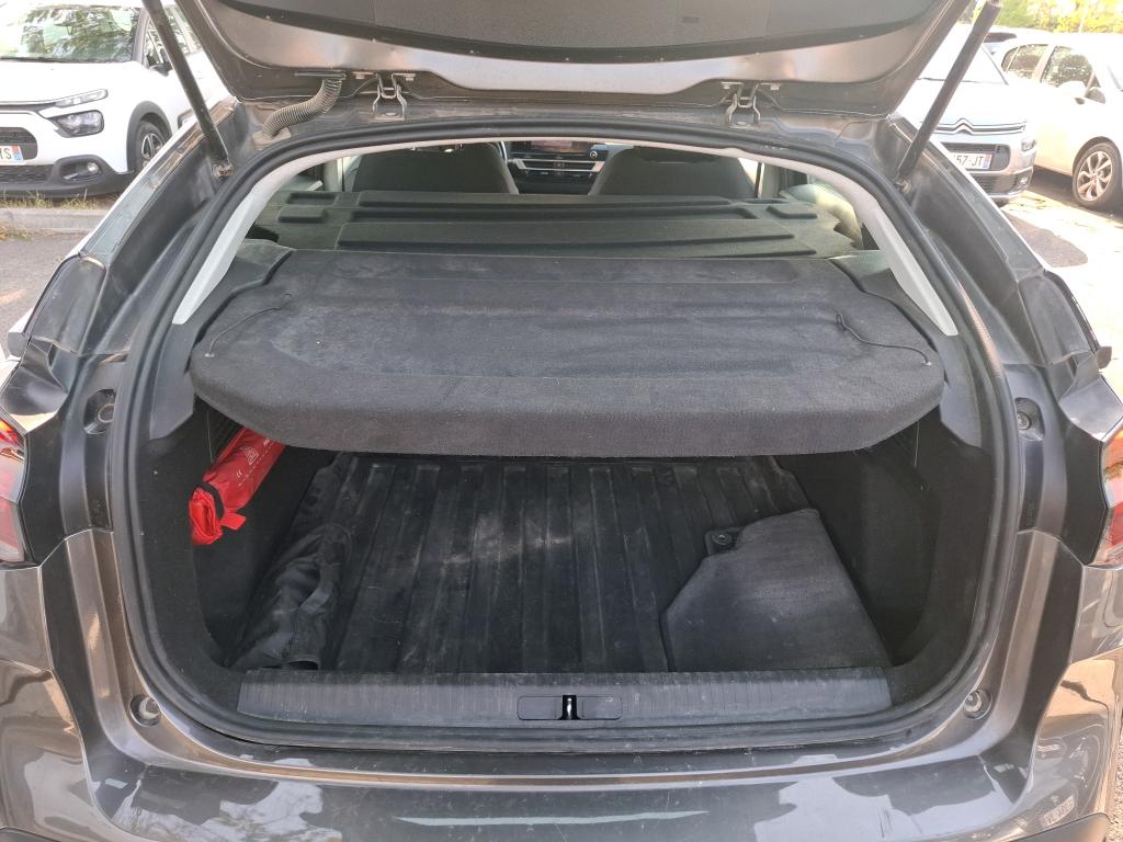 Citroen C4 SOCIETE PURETECH 130 S&S EAT8 FEEL NAV BUSINESS R 2023