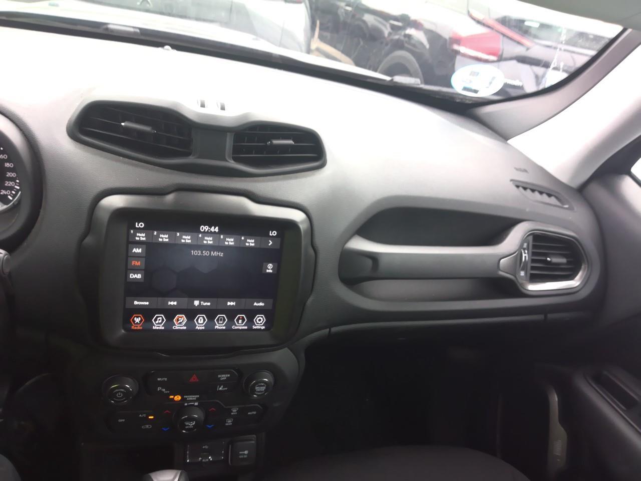 Foto Jeep Renegade 14