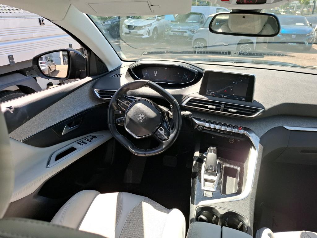 Peugeot 3008 Puretech 130ch S&S EAT8 Allure Business 2020