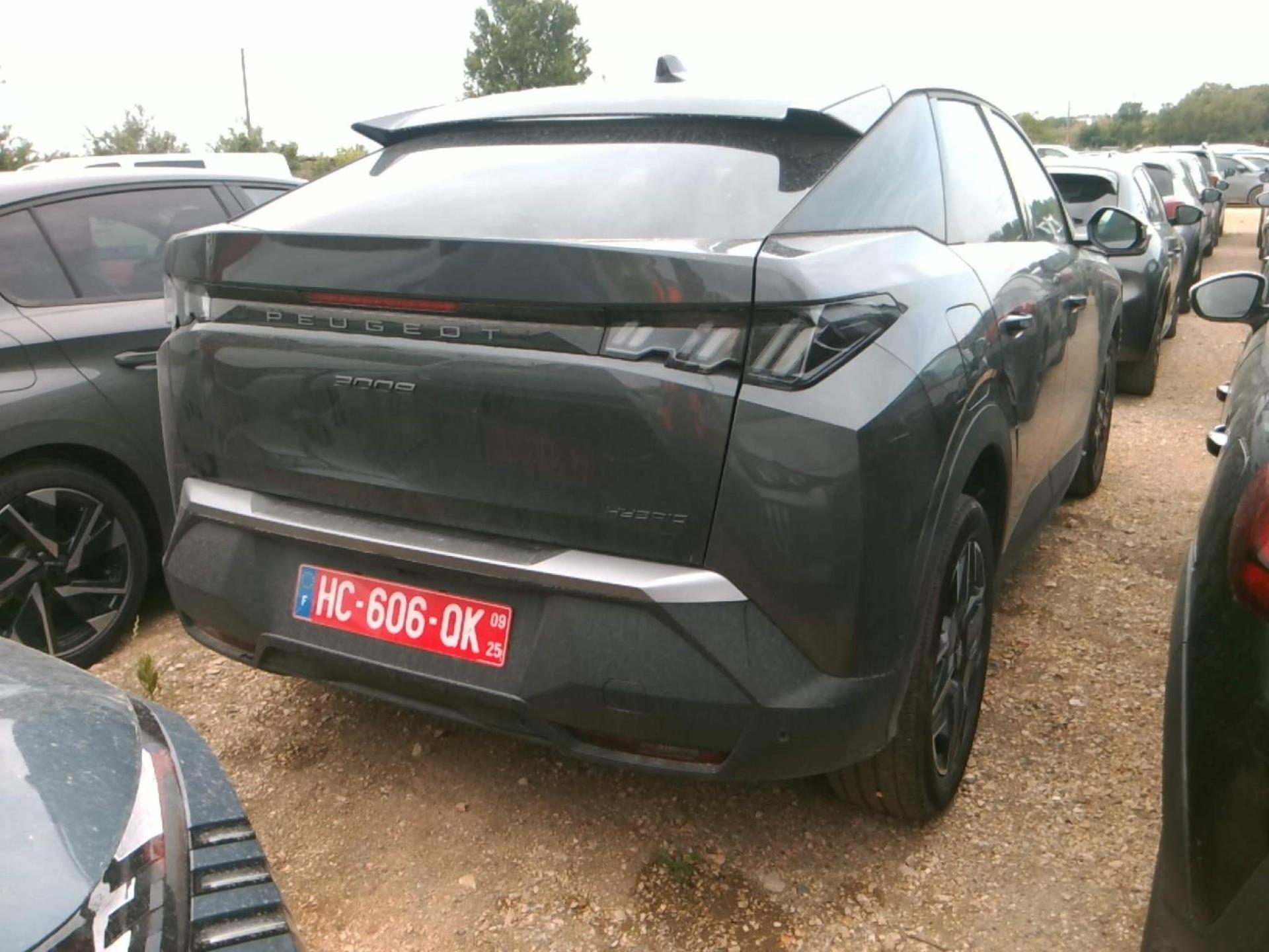Peugeot 3008 Hybrid 145 e-DCS6 Allure 2025